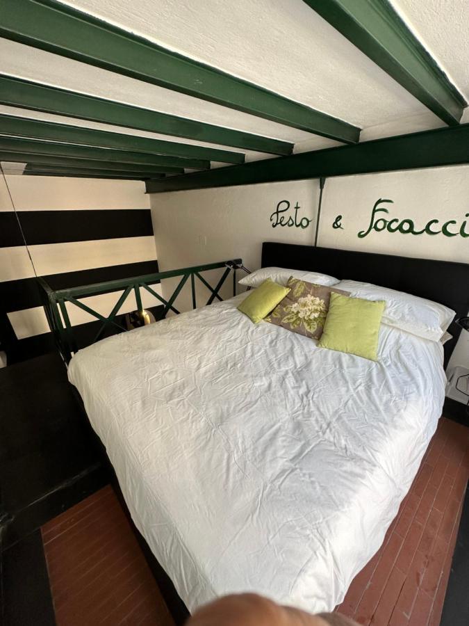 Pesto&Focaccia Apartment เจนัว ภายนอก รูปภาพ